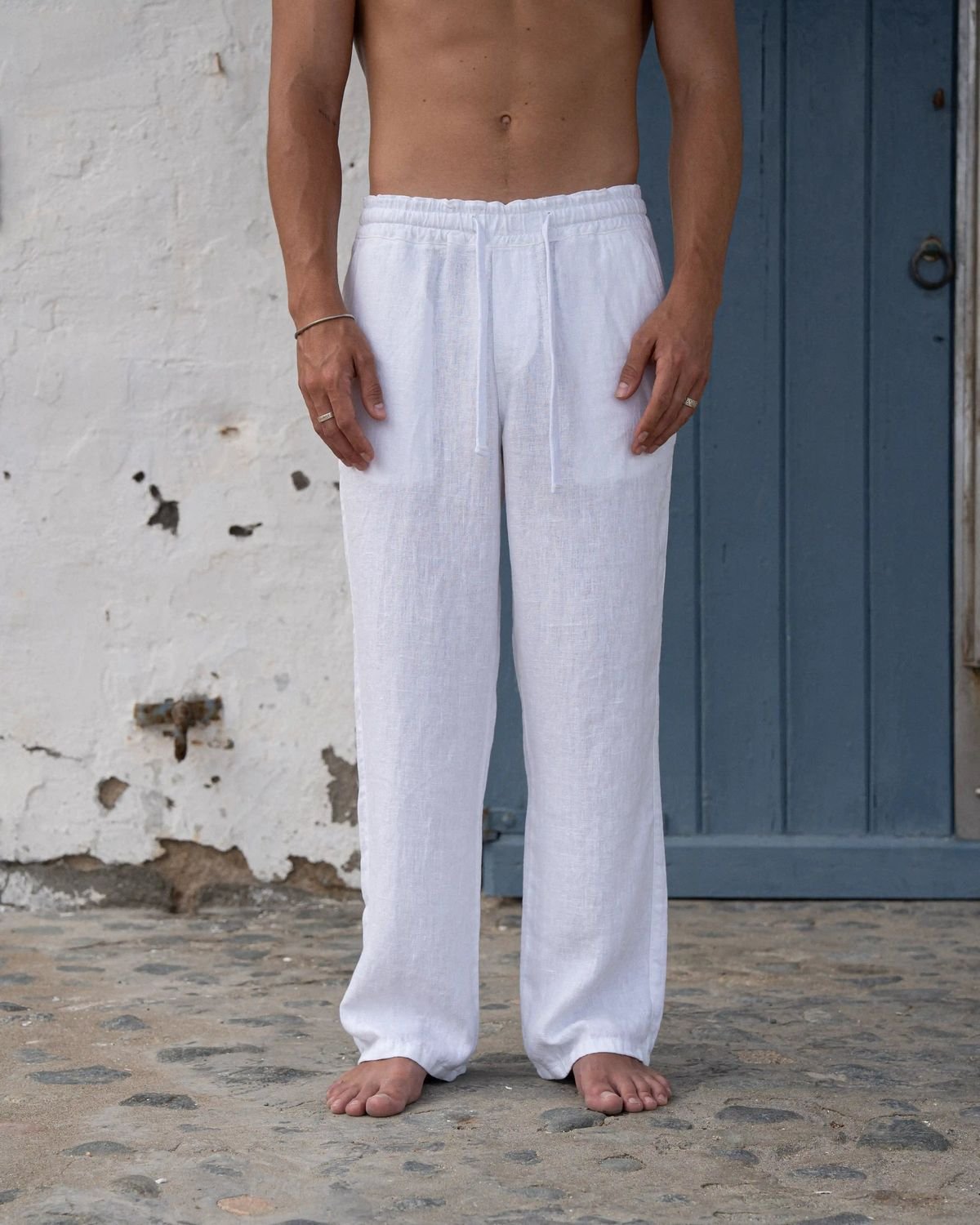 Estos son los mejores pantalones de lino para hombres del verano 2025: Dónde comprarlos, como escogerlos, comparativas.